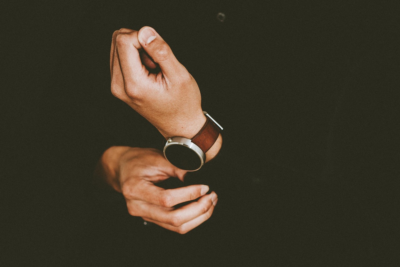 entdecken sie die neuesten trends in der business fashion und sorgen sie für einen professionellen, stilvollen auftritt im büro. perfekte outfits für jeden anlass – vom meeting bis zur business-reise.